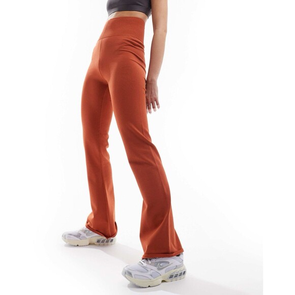 Nike Sportswear Chill Knit Sweater Flared Pants Women Medium Orange High-Waisted - Picture 10 of 12